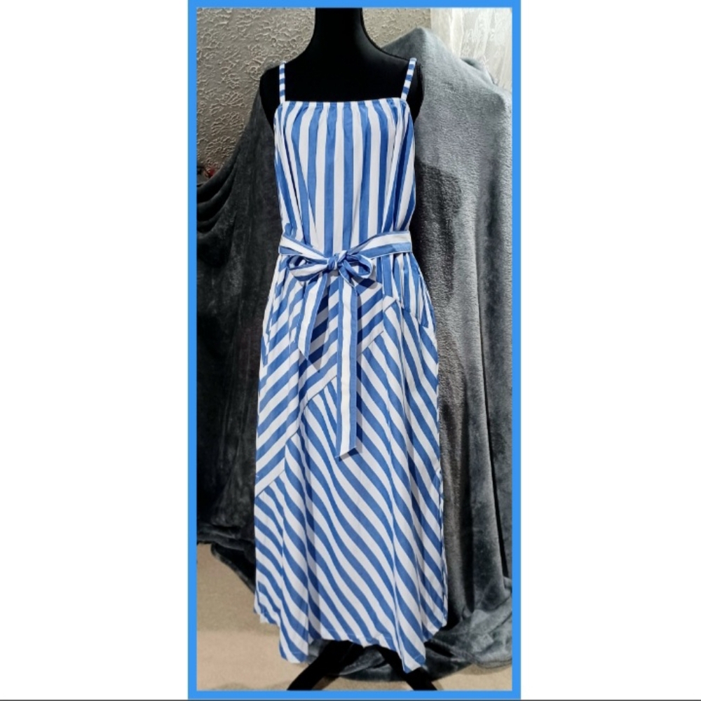 NWT GAP Belted Patchwork Maxi Dress Size Medium In Blue And White Stripes - Picture 2 of 7